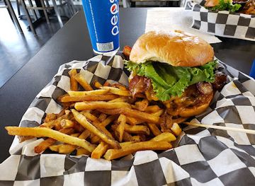 montana/whitefish/restaurant/mudman-burgers-whitefish