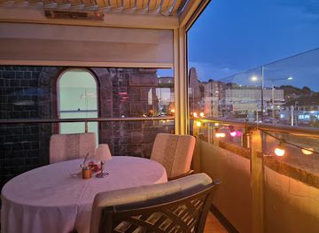 jersey/la-corbiere-lighthouse/restaurant/quayside-bistro-grill