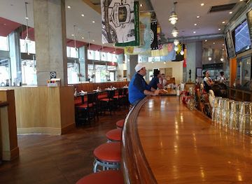 virginia/arlington/restaurant/fire-works-pizza