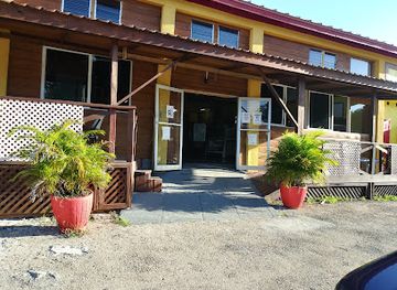 jamaica/runaway-bay/restaurant/coconut-tree-restaurant-bar