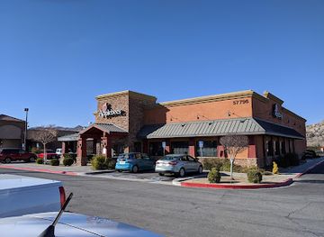 california/joshua-tree/restaurant/applebee-s-grill-bar