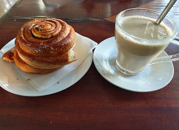 comoros/mwali/restaurant/maison-nassib