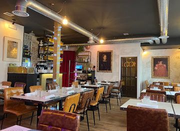 spain/avila/restaurant/atipico