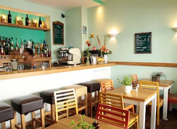 germany/munich/haidhausen/restaurant/nana-meze-wine