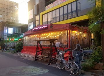 south-korea/daegu/kim-gwangseok-gil-street/restaurant/daehan-news