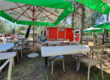 italy/venice-lido/restaurant/chiosco-rosso