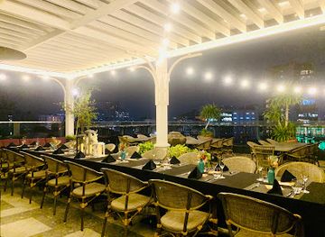 vietnam/hanoi/restaurant/essence-restaurant