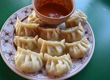 bhutan/paro/restaurant/rainbow-restaurant