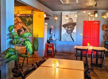 puerto-rico/camuy-river-cave-park/restaurant/el-almendro