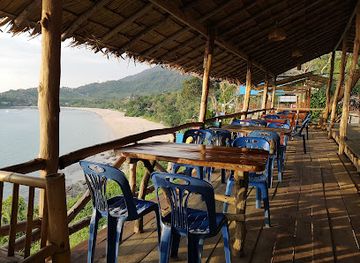 thailand/phi-pan-nam-range/restaurant/phu-pha-view-restaurant