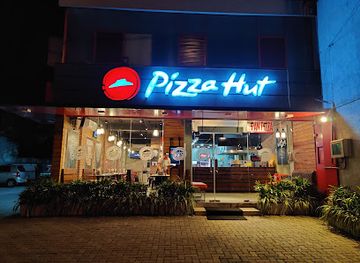 sri-lanka/cultural-triangle/restaurant/pizza-hut-dambulla