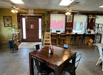 arkansas/fort-smith/restaurant/tassanee-s-thai-cuisine