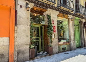 spain/madrid/restaurant/nunuka-georgian-restaurant-madrid