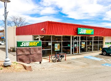 new-mexico/jemez-mountains/restaurant/subway