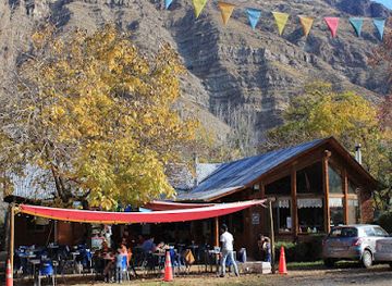 chile/maipo-valley/restaurant/entre-pisco-y-pebre