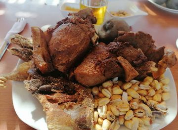 peru/moquegua/restaurant/rest-la-tia-camucha