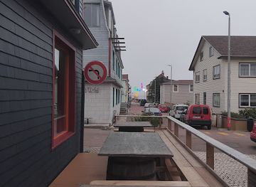 saint-pierre-and-miquelon/saint-pierre-island/restaurant/le-bar-a-quai