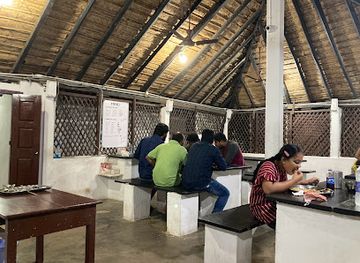 india/visakhapatnam/rushikonda-beach/restaurant/raju-gari-dhaba