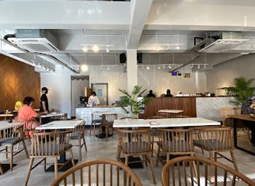 brunei/bukit-sawat/restaurant/egg-monster-brunei