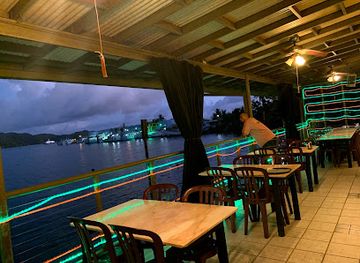 palau/ngaremlengui/restaurant/palm-bay-bistro