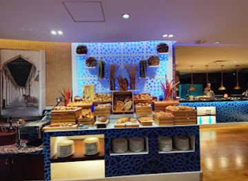 qatar/sealine-beach-resort/restaurant/azraq-restaurant