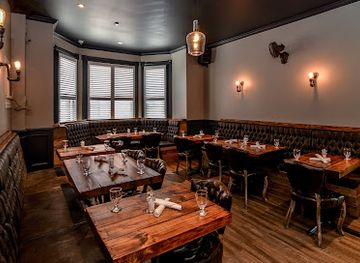 canada/ottawa-valley/restaurant/prohibition-public-house