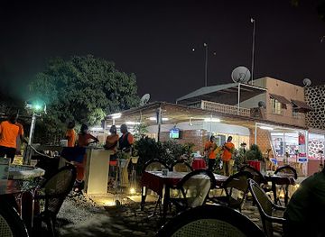 burkina-faso/ziniare/restaurant/chez-simon