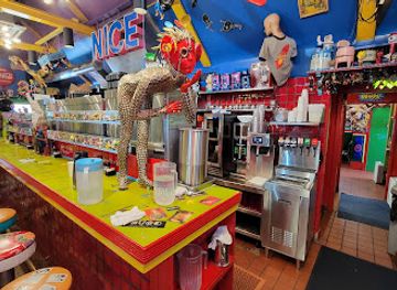 The PaperMoon Diner