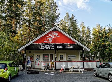 finland/central-finland/restaurant/table-en-bois