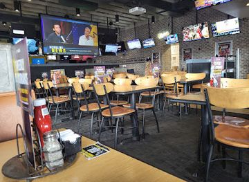 iowa/mason-city/restaurant/buffalo-wild-wings