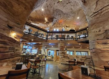 Canyonlands Restaurant at Bearizona