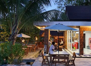 indonesia/bangka-belitung-islands/restaurant/kampong-dedaun
