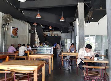 indonesia/west-kalimantan/restaurant/pawan-kitchen