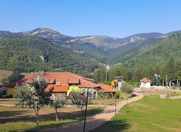 bosnia-and-herzegovina/central-bosnia/restaurant/etno-selo-remic-menjik