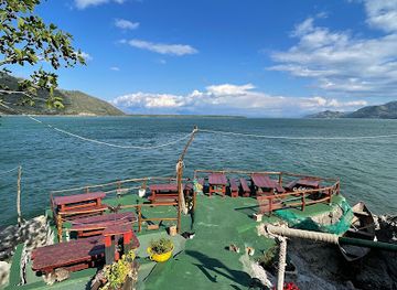 montenegro/skadar-lake-region/restaurant/lesendro-fish-restaurant-local-cuisine