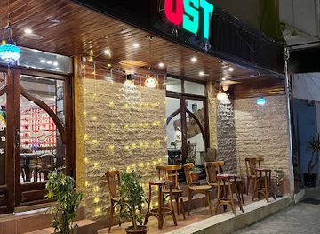 jordan/petra/restaurant/old-street-cafe-restaurant