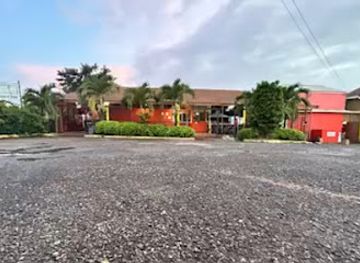 jamaica/pedro-plains/restaurant/a-one-restaurant-grill