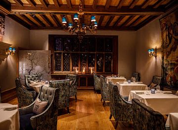 united-kingdom/middlesex/restaurant/the-tudor-pass-at-great-fosters