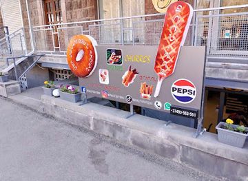 armenia/gyumri/restaurant/mer-mankutyan-pishkin