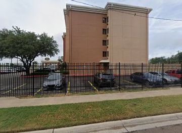 texas/laredo/restaurant/the-bistro-eat-drink-connect