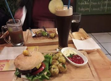 ecuador/otavalo/restaurant/the-jam