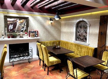 hungary/pecs/restaurant/ciao-pizzeria-es-ristorante