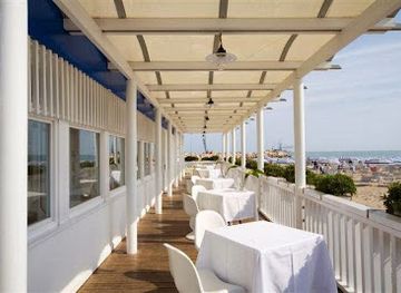 italy/marche/restaurant/uliassi