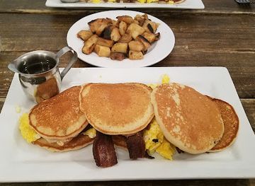 oklahoma/norman/restaurant/syrup