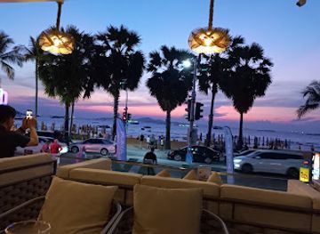 thailand/pattaya/restaurant/playa-bistro-lounge