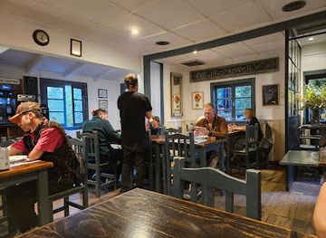 argentina/cerro-tronador/restaurant/alto-el-fuego-centro