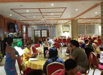 Golden Lake Restaurant