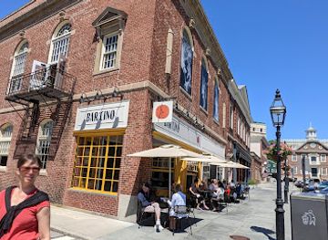 rhode-island/sachuest-point-national-wildlife-refuge/restaurant/bar-cino-newport