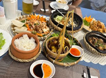 vietnam/northwest/restaurant/huong-bien-restaurant-vietnamese-cuisine-seafood