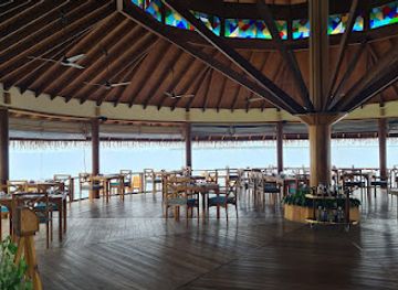 maldives/raa-atoll/restaurant/dhiyavaru